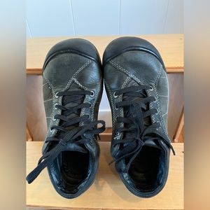 KEEN Women's Presidio Casual Shoes, Size 6.5